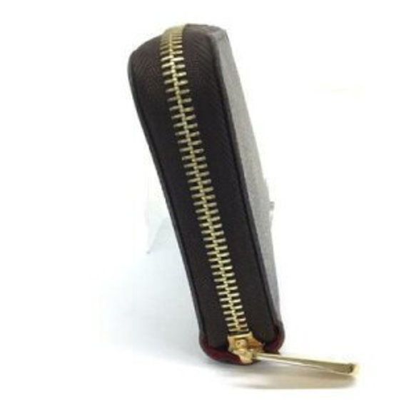 Louis Vuitton Zippy Monogram Wallet - Picture 3 of 7